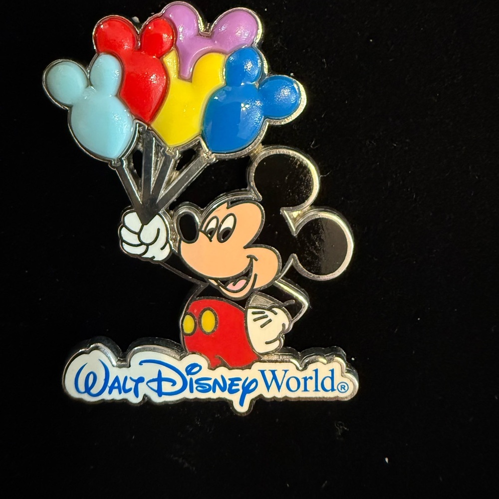 Mickey Walt Disney World Pin